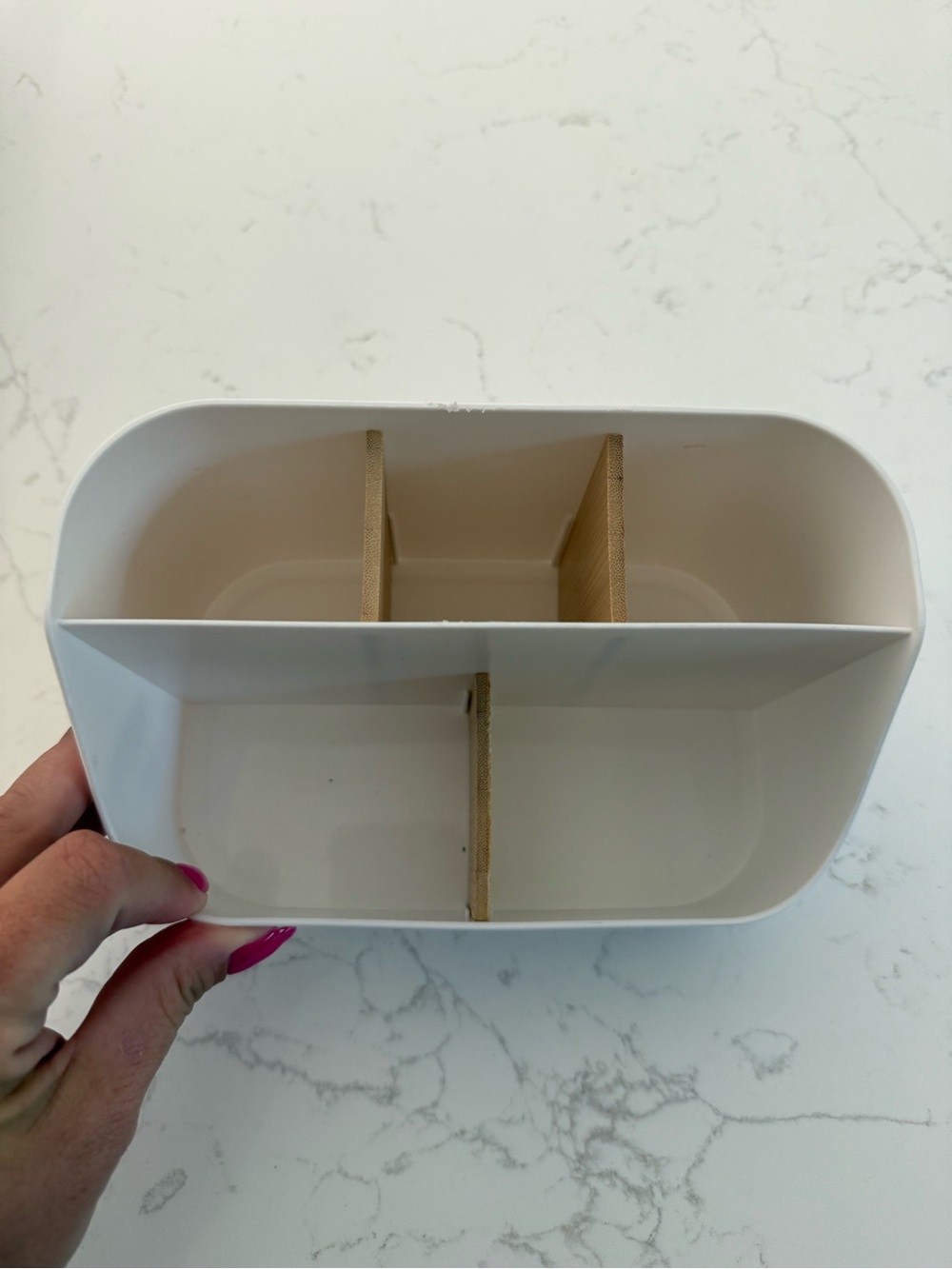 Makeup Organizer - Picture 3 of 6